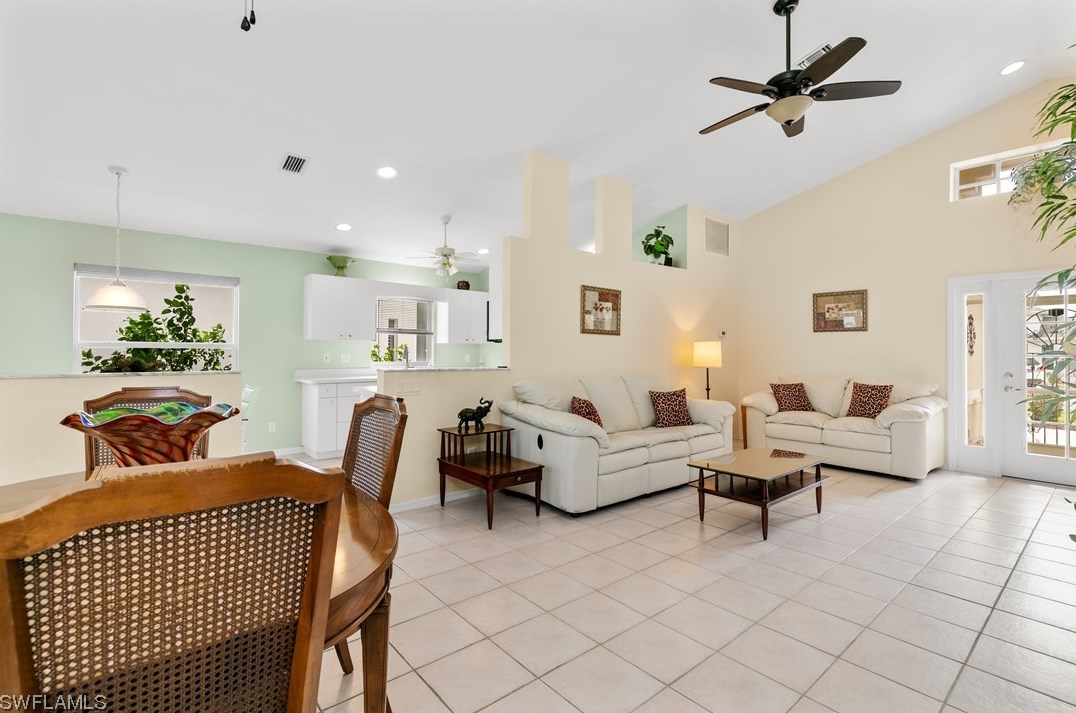 3601 Gloxinia Dr, North Fort Myers FL  33917-2089 exterior