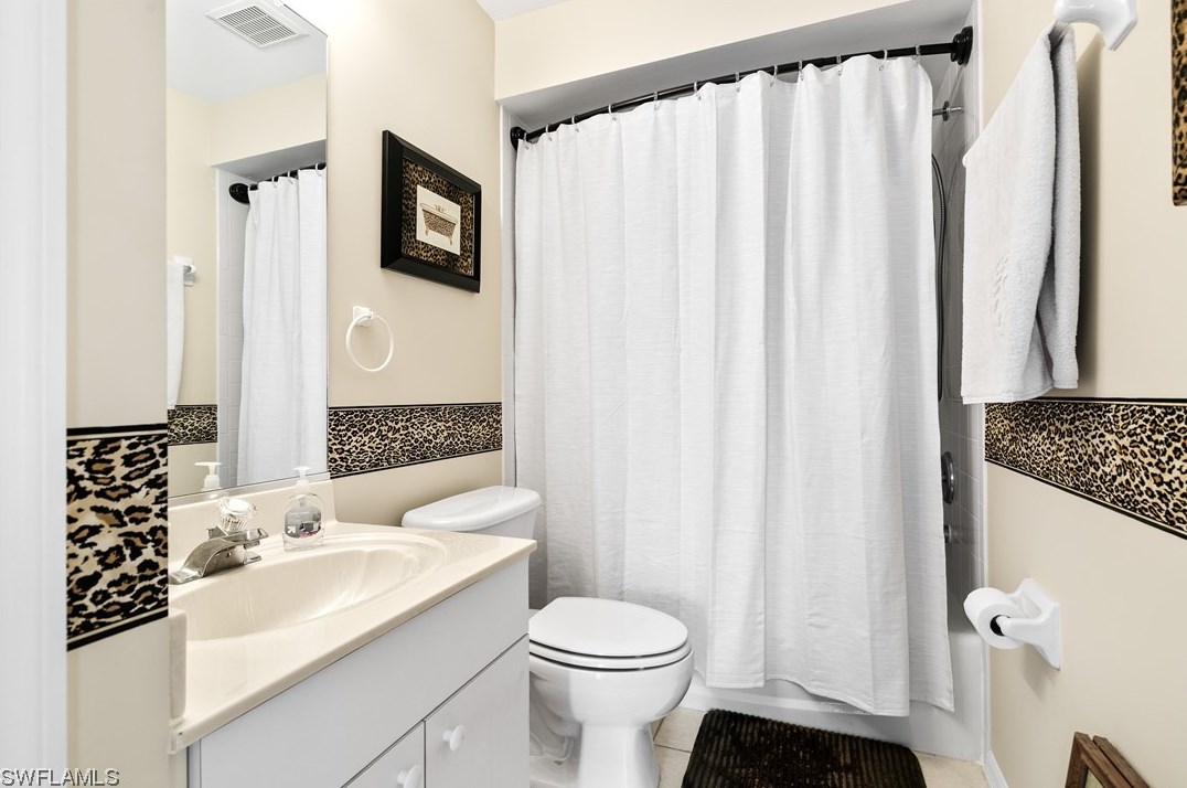 3601 Gloxinia Dr, North Fort Myers FL  33917-2089 exterior