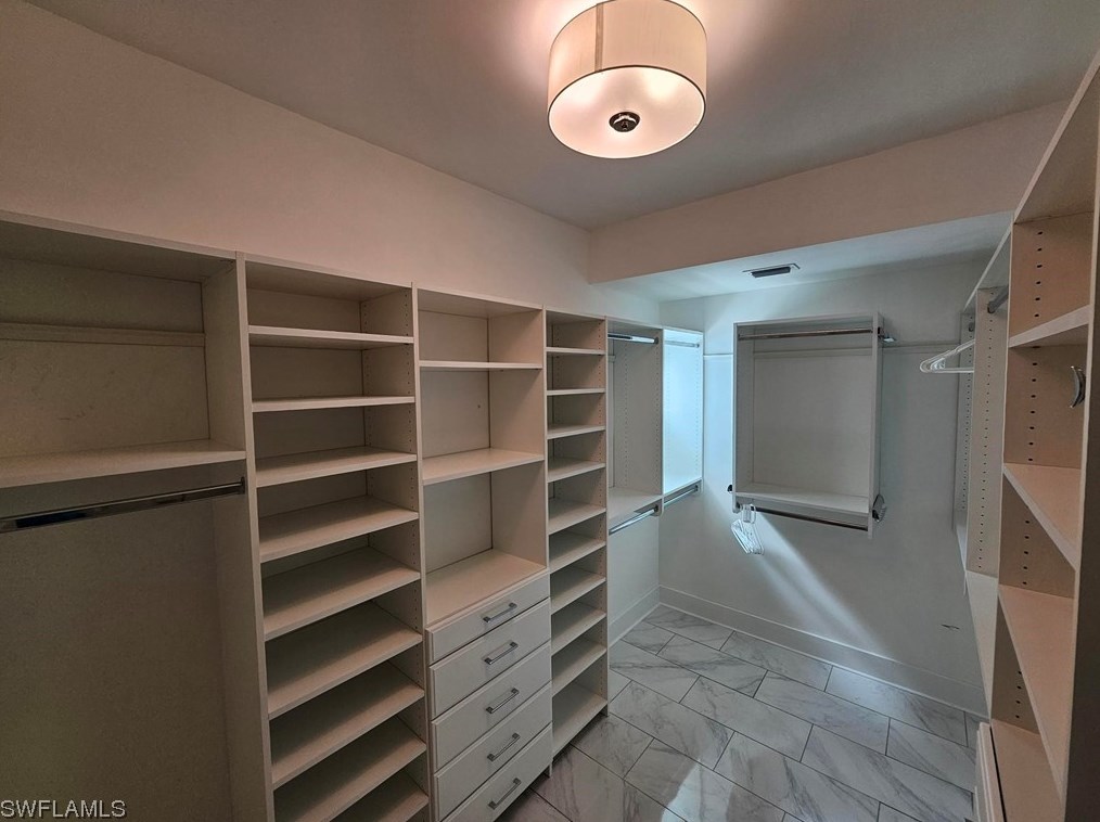 12290 Coconut Creek Ct, Fort Myers FL  33908-3047 exterior