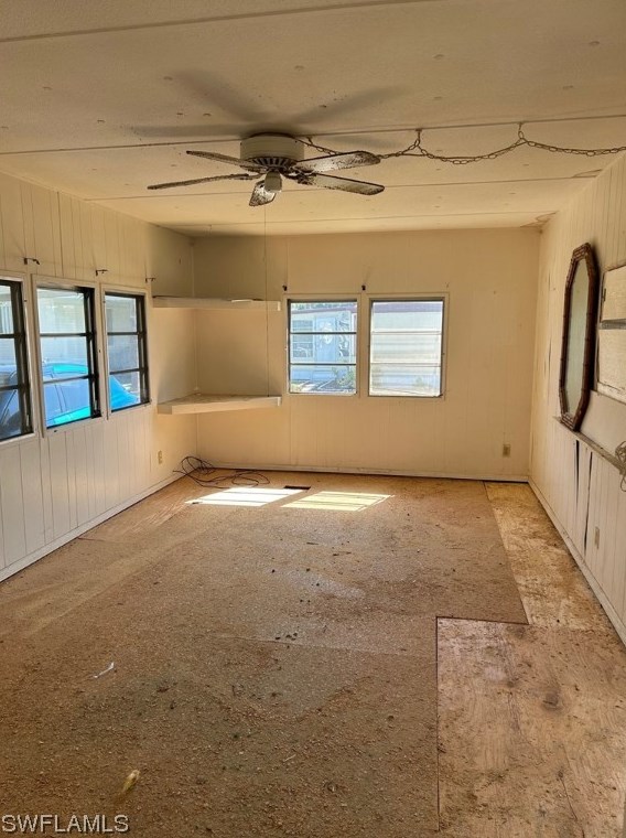 19 Garden Dr, Fort Myers FL  33908-1883 exterior