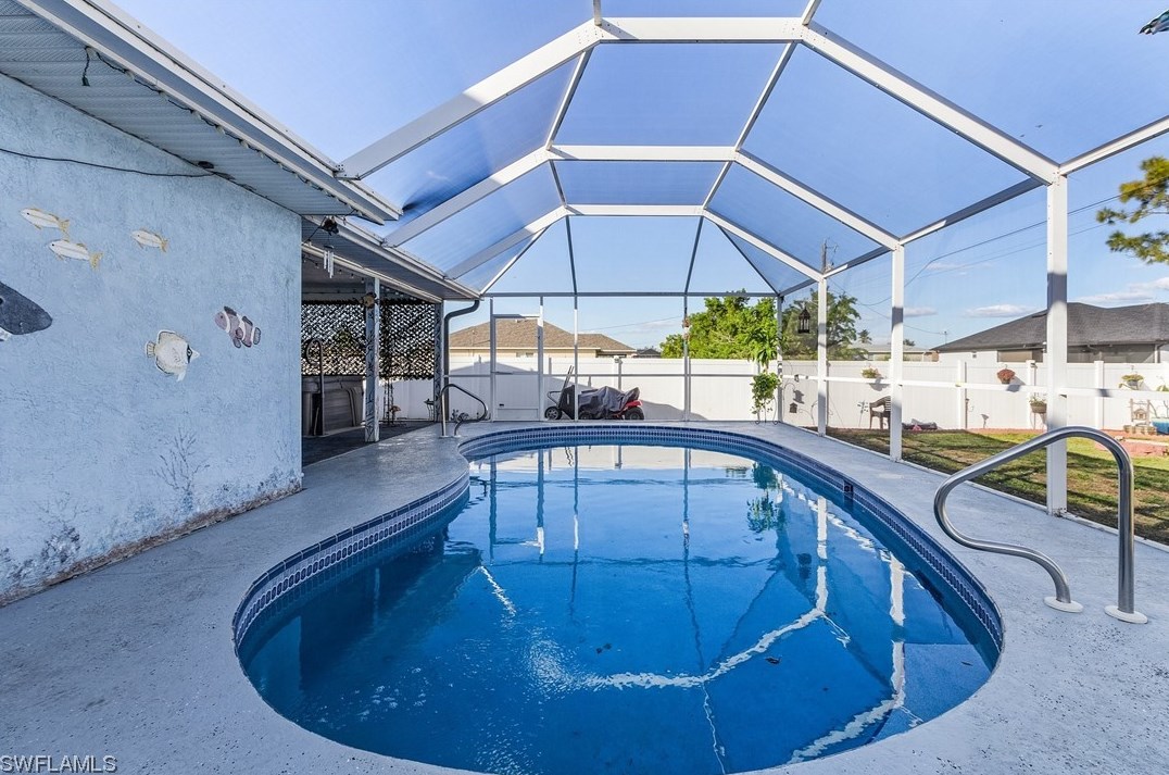 919 Nw 5th Pl, Cape Coral, FL 33993