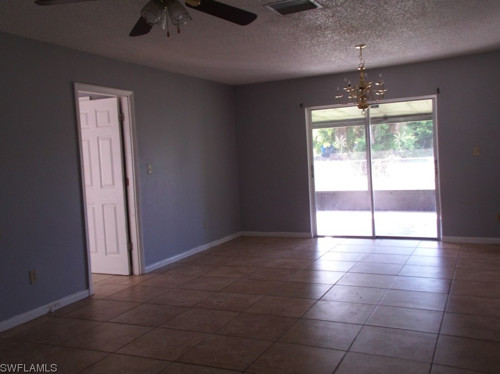 2 Palm Blvd, Lehigh Acres FL  33936-7223 exterior