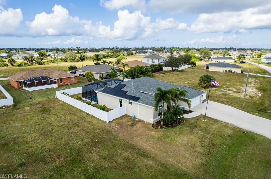 516 18th Ave, Cape Coral FL  33990-1629 exterior