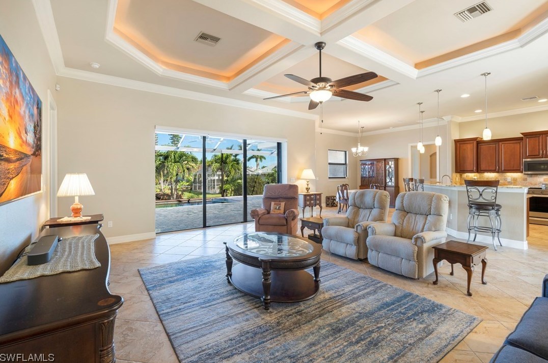 925 51 Ter, Cape Coral FL  33914-7610 exterior