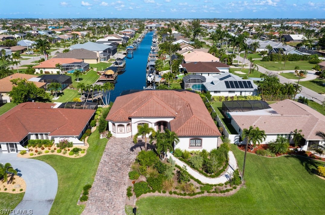 925 51st Ter, Cape Coral FL  33914-7056 exterior