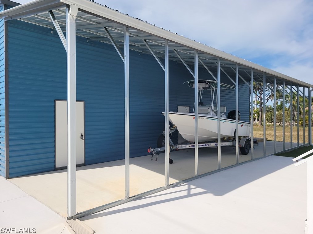 8697 Yukon Ct, Saint James City FL  33956-3042 exterior