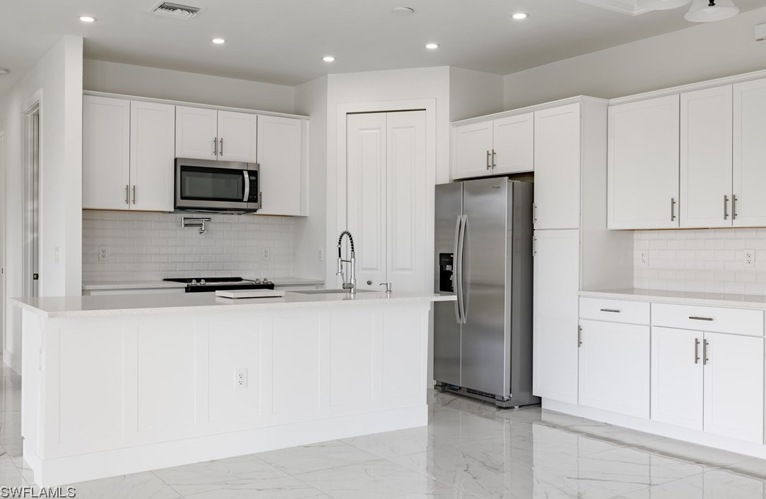 4109 10th St, Lehigh Acres FL  33976-2707 exterior