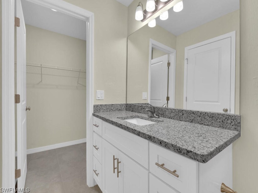 17327 Birchwood Ln, Fort Myers FL  33908-6183 exterior