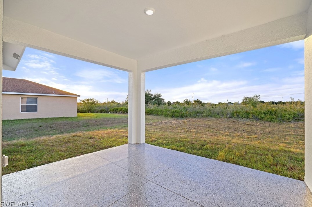 2806 69th St, Lehigh Acres FL 33971-5854 exterior