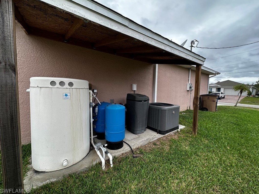 3111 14th St, Lehigh Acres FL  33971-5311 exterior