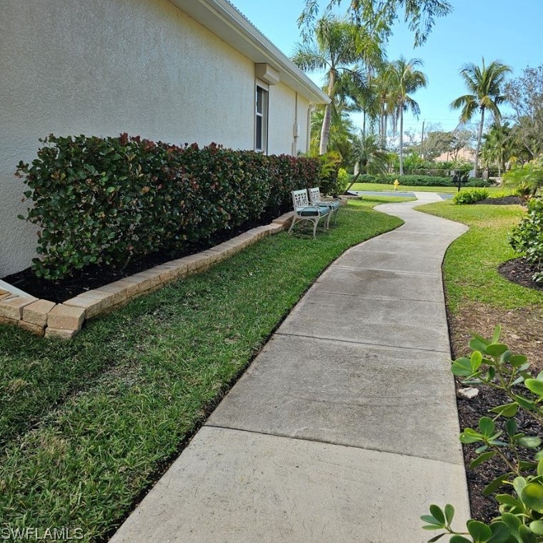 8675 Southwind Bay Cir, Fort Myers FL  33908-6034 exterior