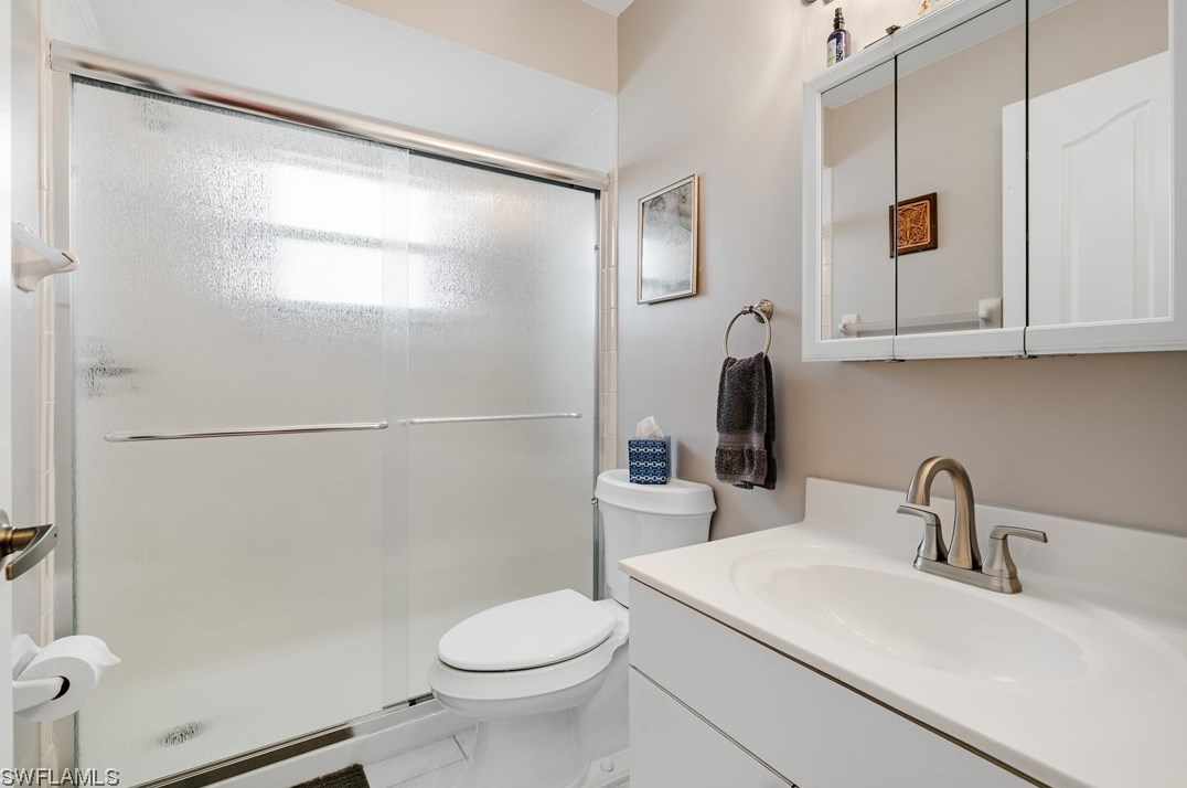 3561 Gloxinia Dr, Fort Myers FL  33917-2060 exterior