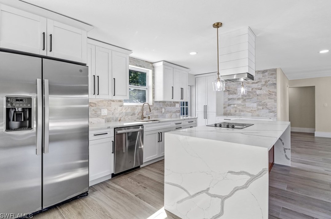 4321 Mariner Rd, Bonita Springs FL 34134-3964 exterior