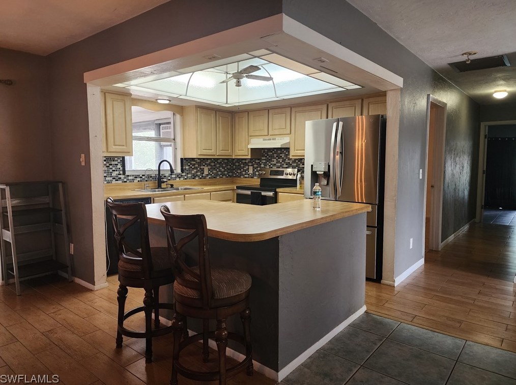 522 Michael Ave, Lehigh Acres FL  33936-1044 exterior