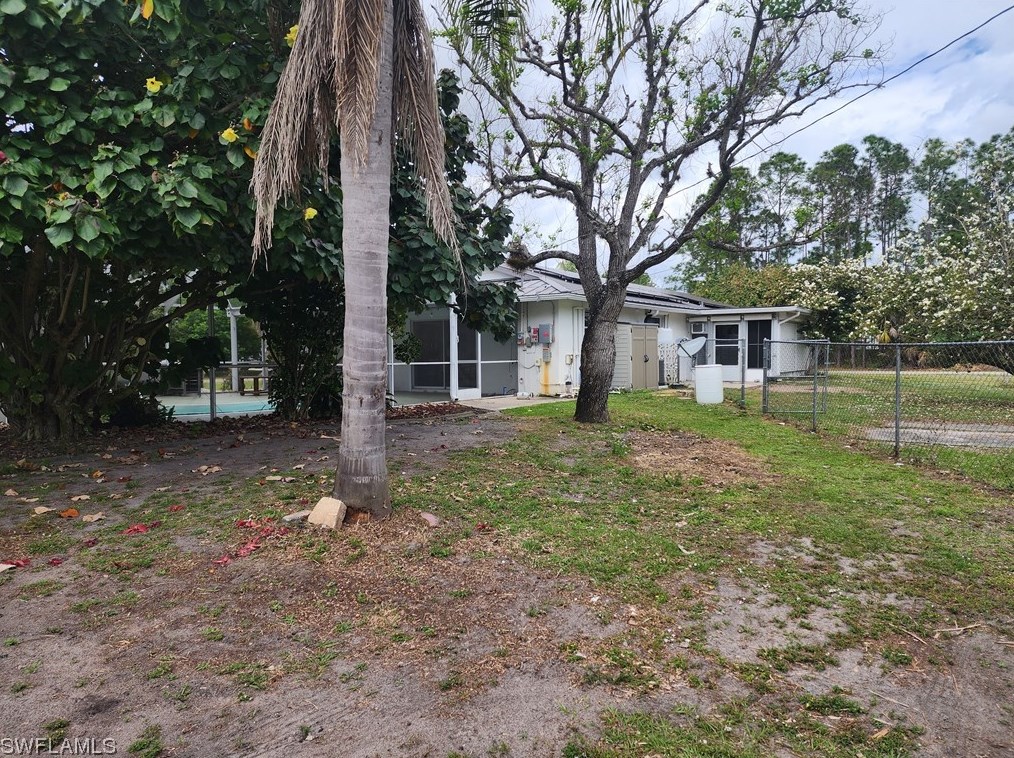 522 Michael Ave, Lehigh Acres FL  33936-1044 exterior