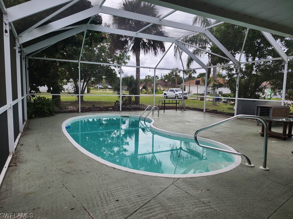 522 Michael Ave, Lehigh Acres FL  33936-1044 exterior