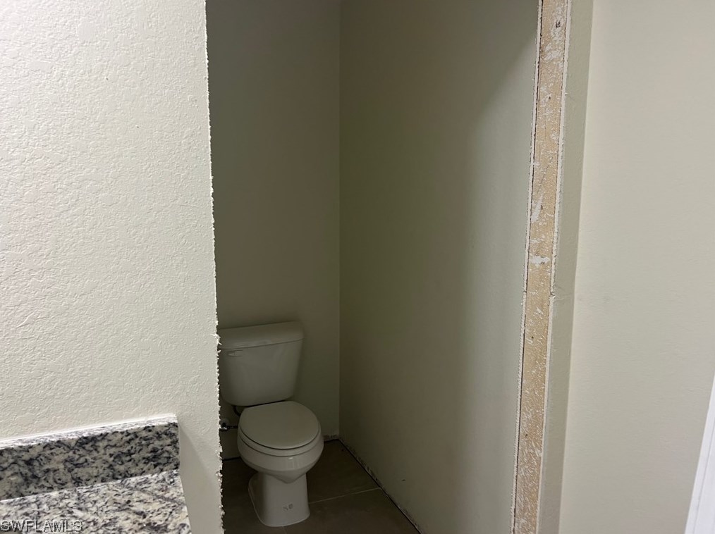 332 Peerless St, Lehigh Acres FL 33974-9440 exterior