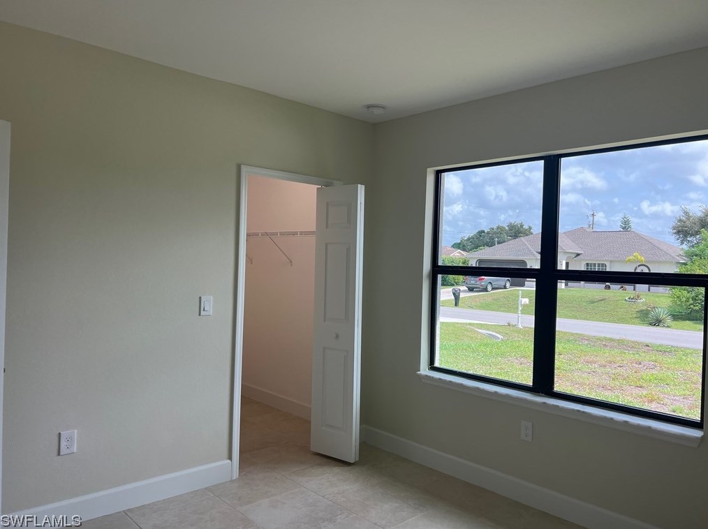 332 Peerless St, Lehigh Acres FL 33974-9440 exterior