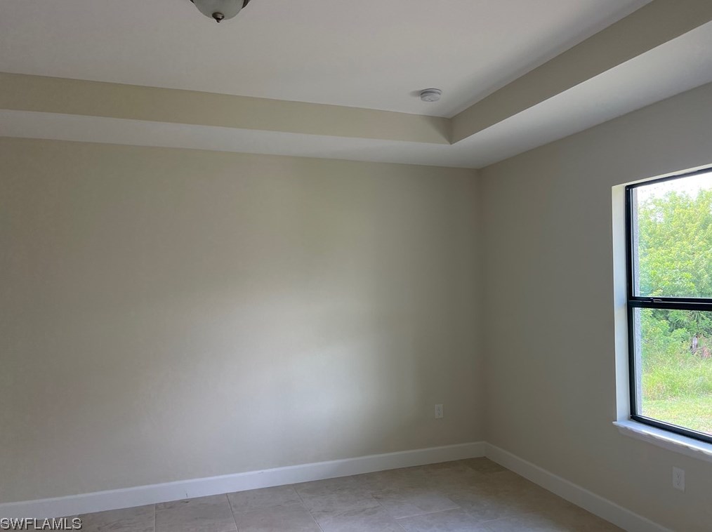 332 Peerless St, Lehigh Acres FL 33974-9440 exterior