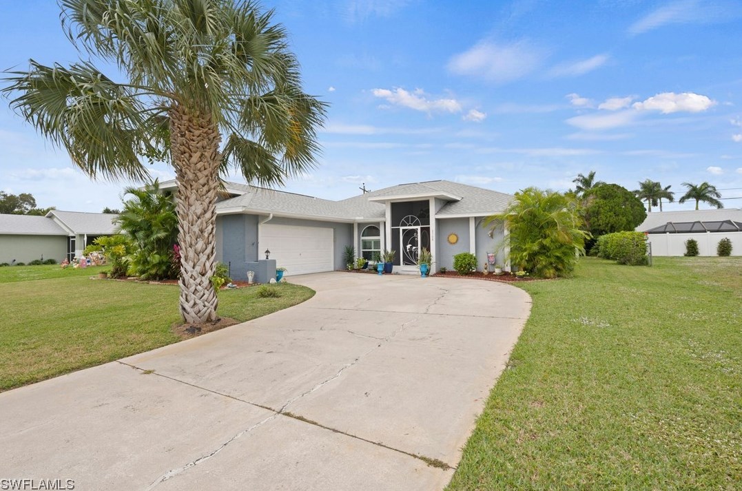 3708 2 Pl, Cape Coral FL  33904-4814 exterior