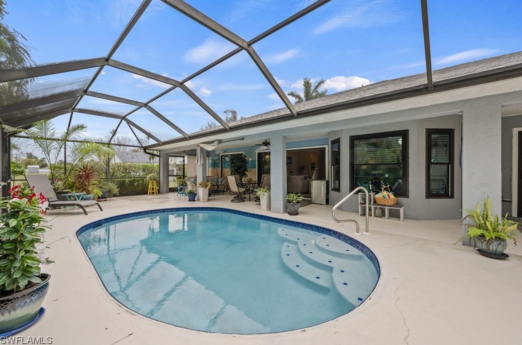 3708 2nd Pl, Cape Coral FL  33904-4813 exterior