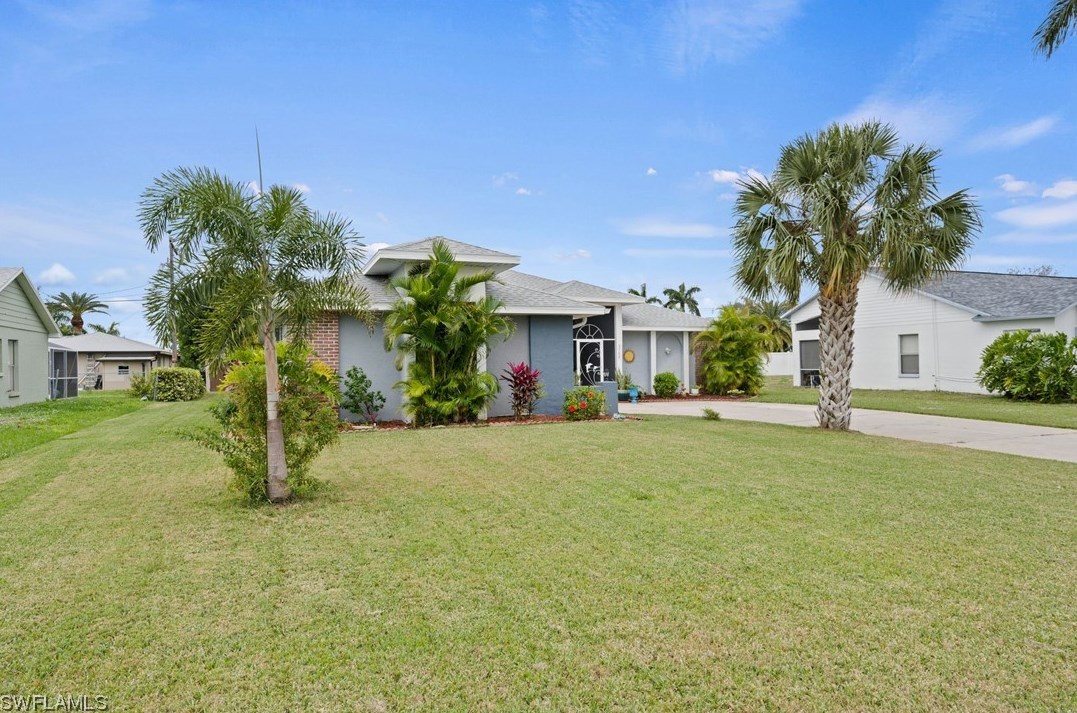 3708 2 Pl, Cape Coral FL  33904-4814 exterior