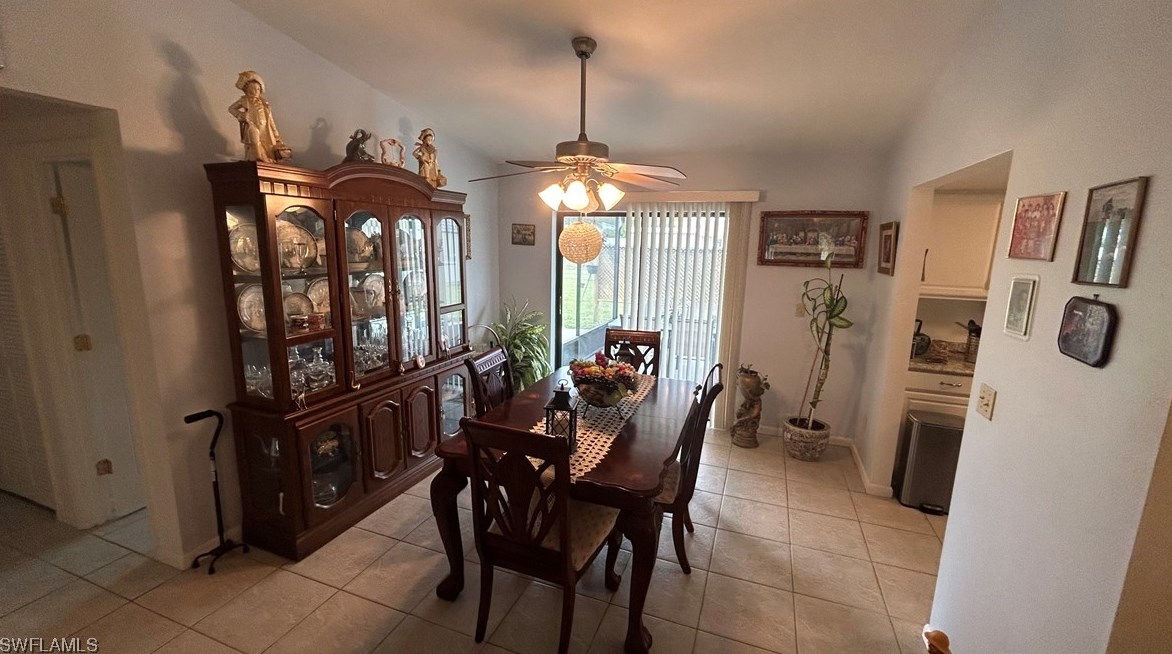 218 Ground Dove Cir, Lehigh Acres FL  33936-6909 exterior