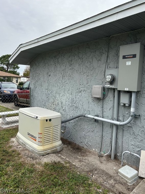 218 Ground Dove Cir, Lehigh Acres FL  33936-6909 exterior