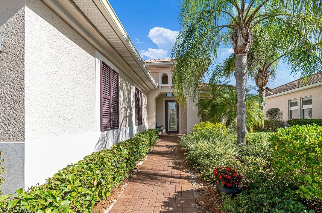 10614 Carena Cir, Fort Myers FL  33913-6818 exterior