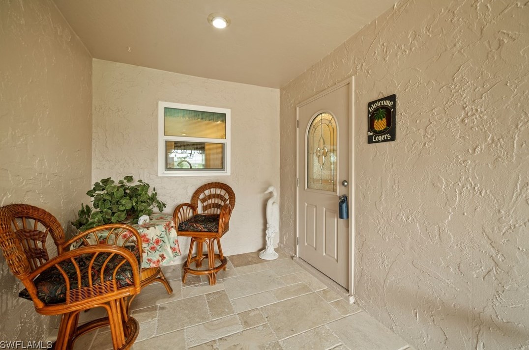 1418 Sautern Dr, Fort Myers FL  33919-2731 exterior