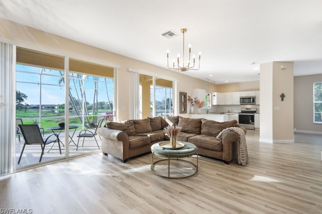 7755 Cameron Cir, Fort Myers FL  33912-5667 exterior