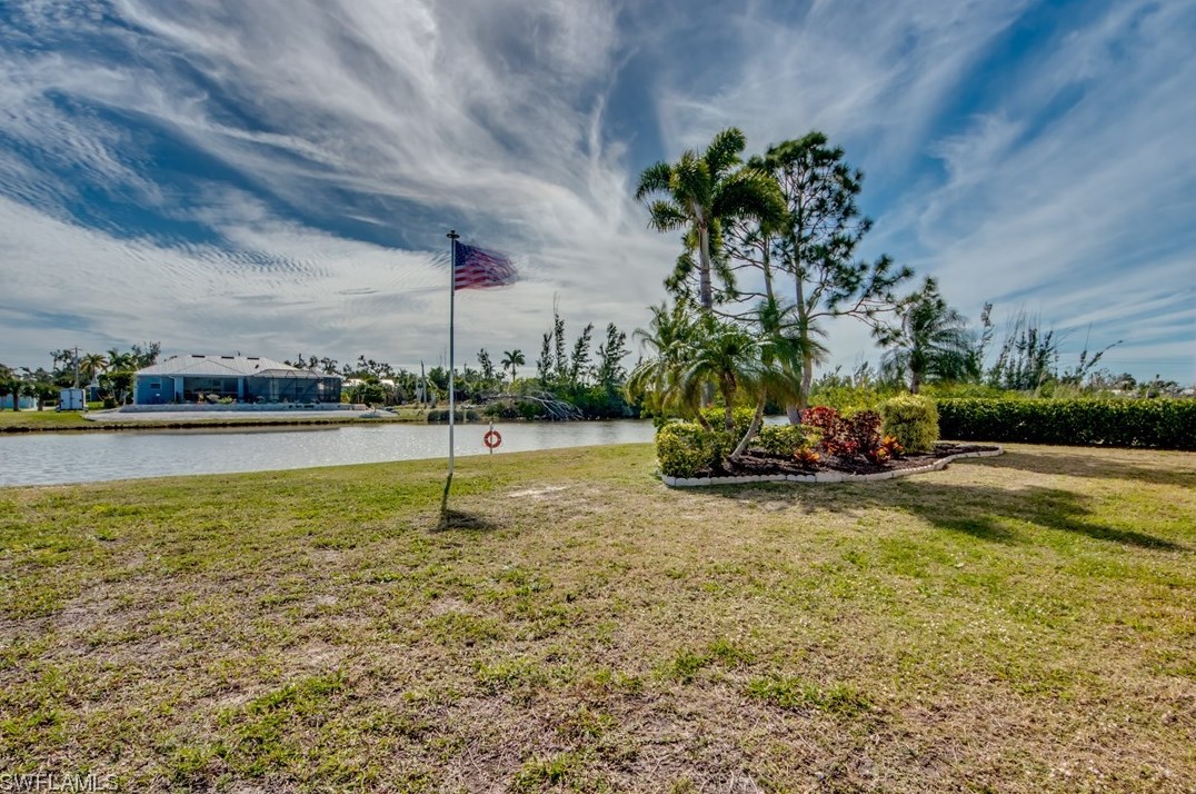 3289 8 Ave, Saint James City FL  33956-2130 exterior