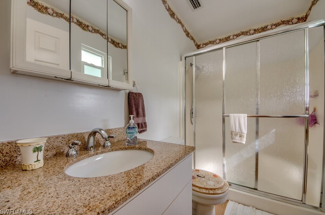 3289 8 Ave, Saint James City FL  33956-2130 exterior