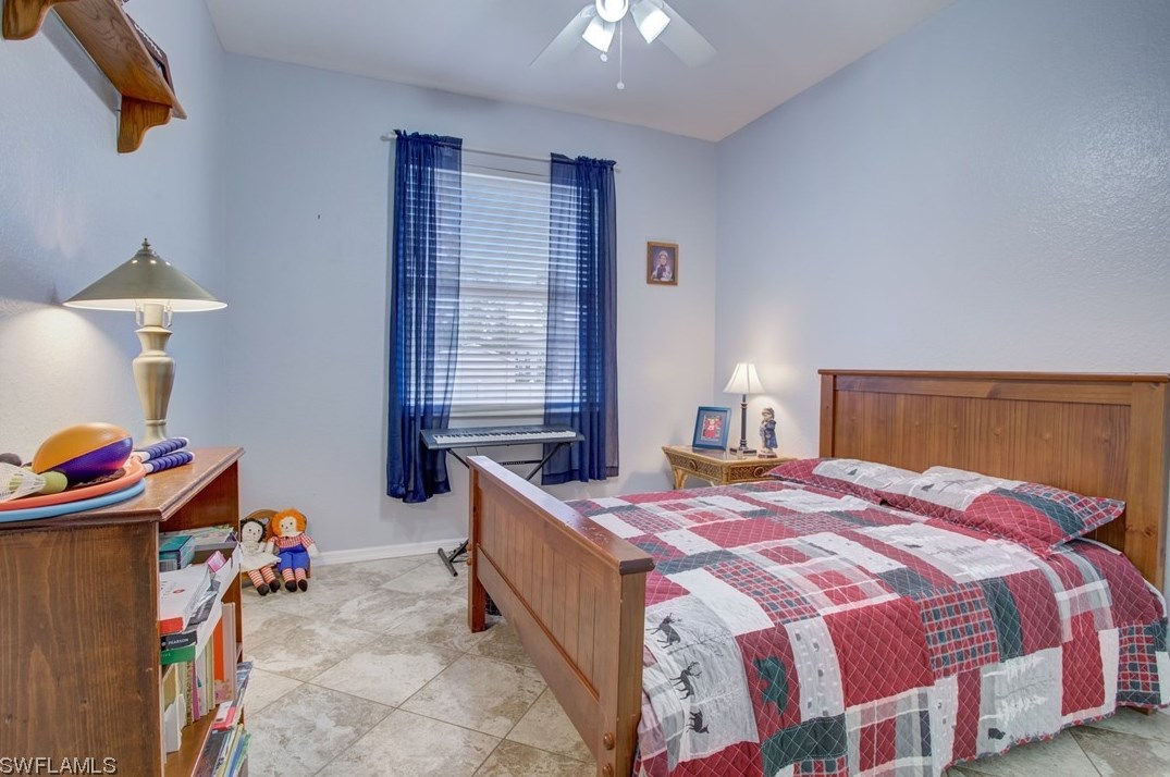 5315 Billings St, Lehigh Acres FL 33971-6572 exterior