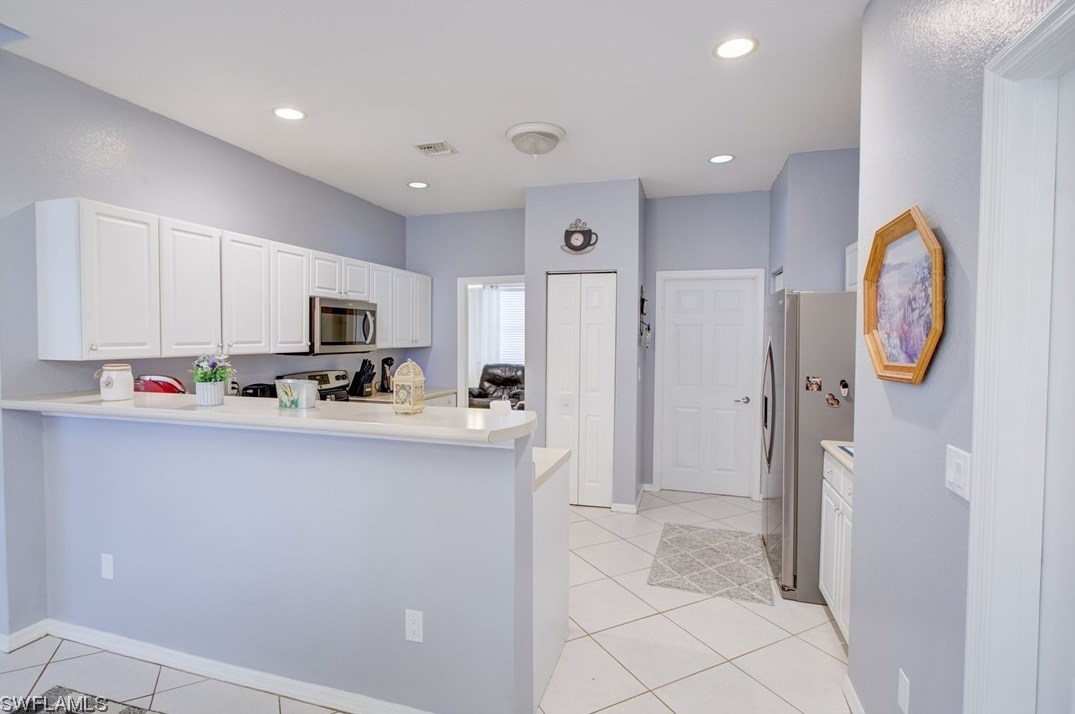 5315 Billings St, Lehigh Acres FL 33971-6572 exterior