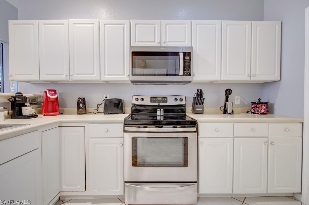 5315 Billings St, Lehigh Acres FL 33971-6572 exterior