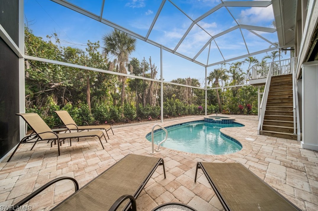 4428 Waters Edge Ln, Sanibel FL  33957-2805 exterior