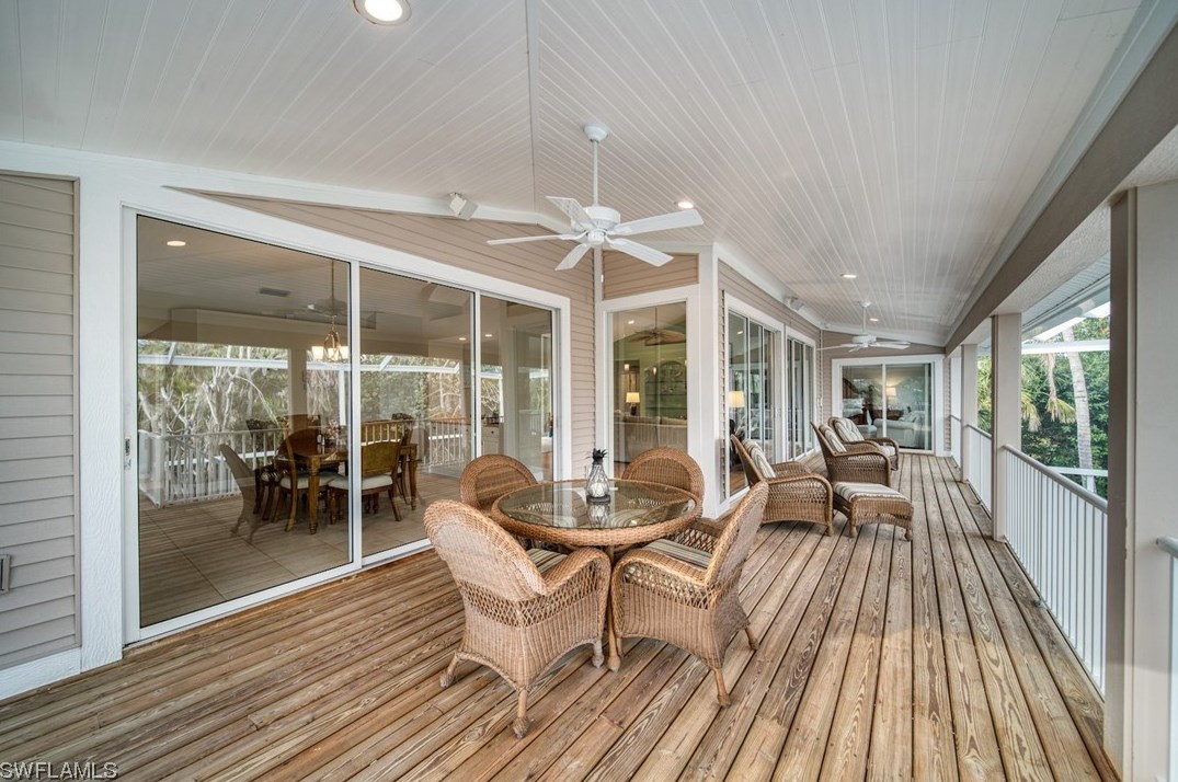 4428 Waters Edge Ln, Sanibel FL  33957-2805 exterior