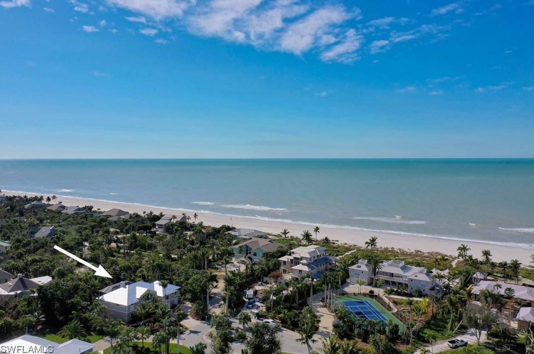 4428 Waters Edge Ln, Sanibel FL  33957-2805 exterior