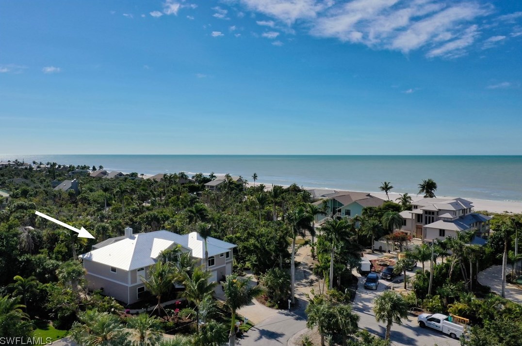 4428 Waters Edge Ln, Sanibel FL  33957-2805 exterior