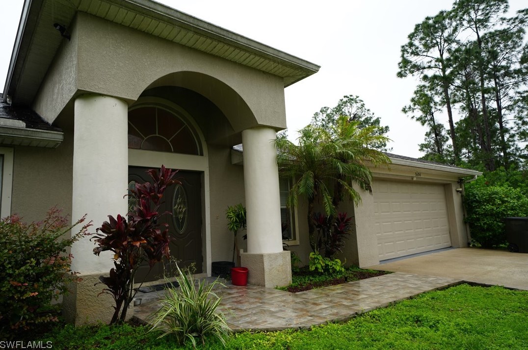 3604 21st St, Alva FL  exterior