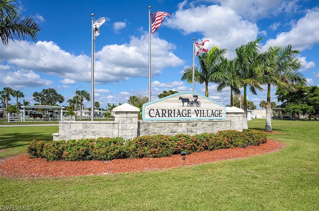 114 Conestoga Trl, Fort Myers FL 33917-3051 exterior