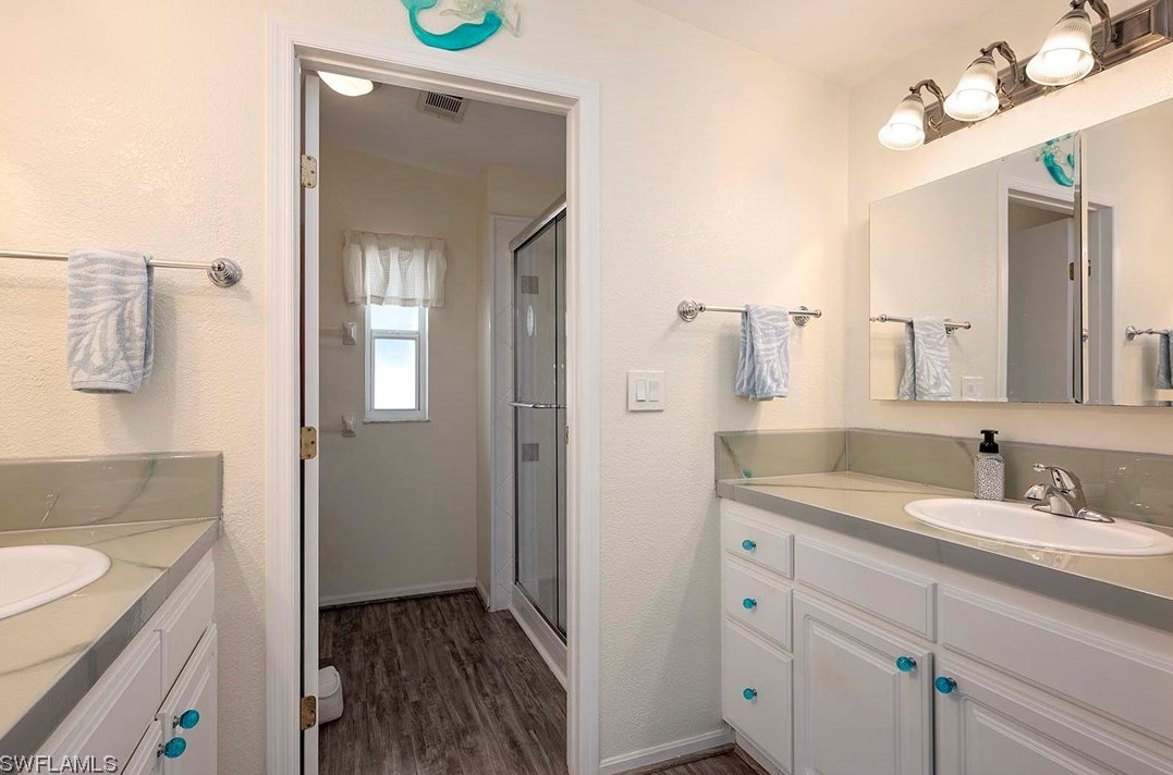 114 Conestoga Trl, Fort Myers FL 33917-3051 exterior