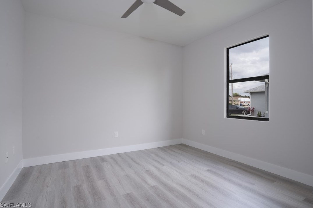 2813 45 St, Lehigh Acres FL 33976-4709 exterior