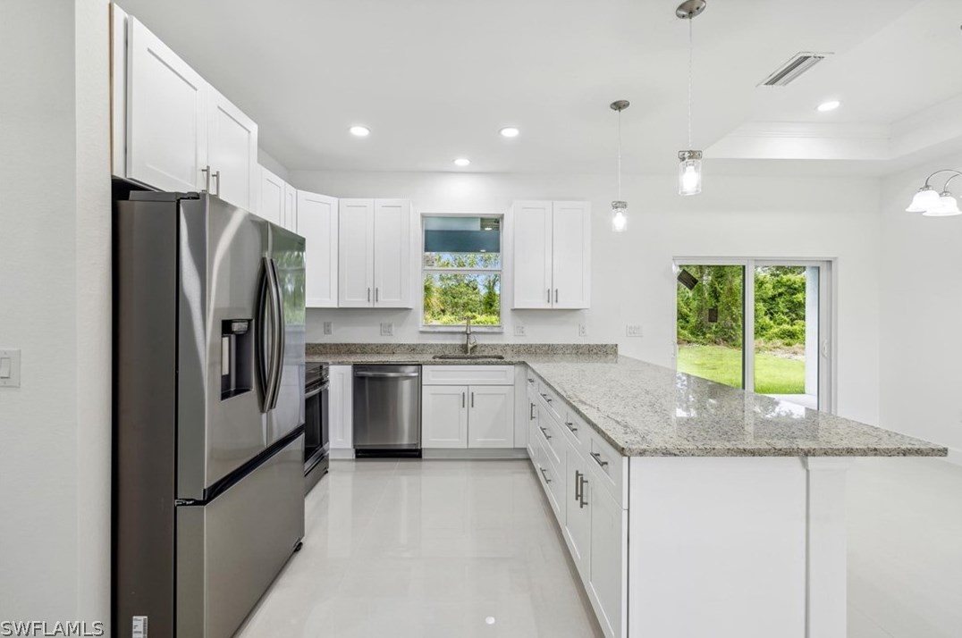 842 Sunrise Blvd, Lehigh Acres FL 33974-9700 exterior