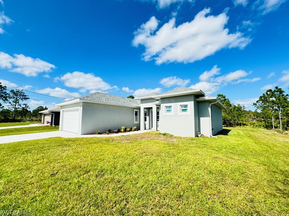 3002 43 St, Lehigh Acres FL 33976-4613 exterior