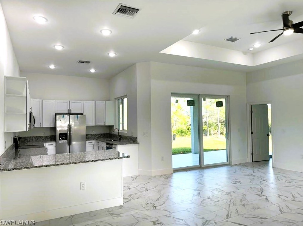 3002 43 St, Lehigh Acres FL 33976-4613 exterior