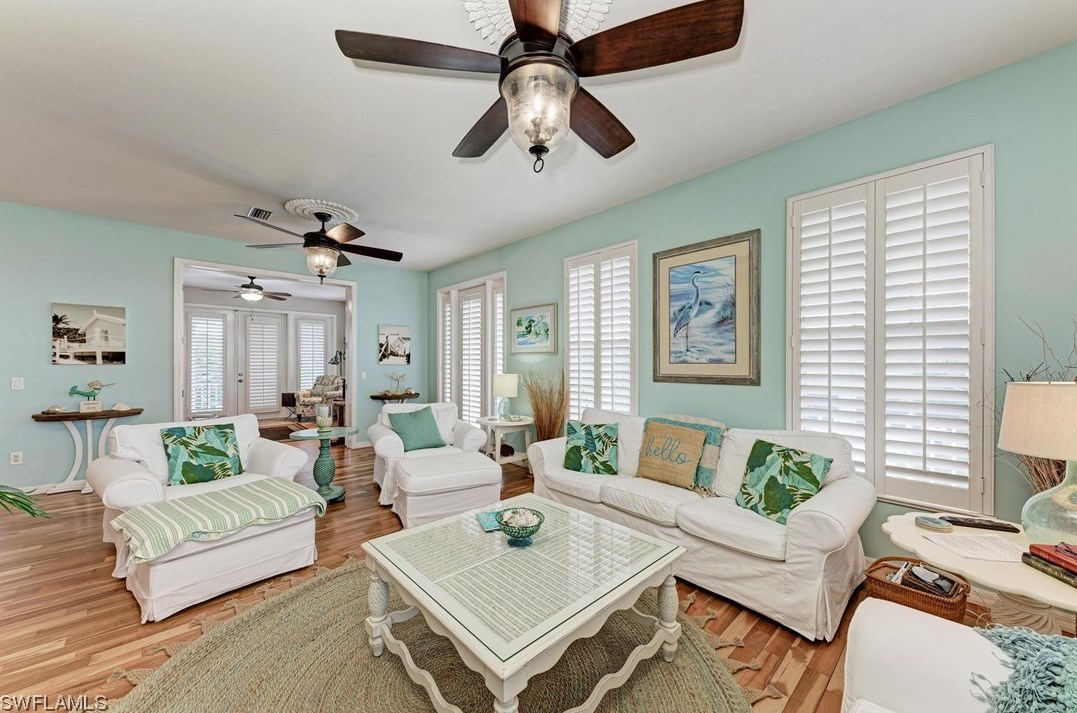 825 Retta Esplanade, Punta Gorda FL 33950-0036 exterior