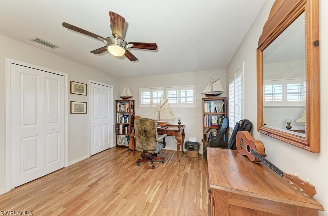 825 Retta Esplanade, Punta Gorda FL 33950-0036 exterior