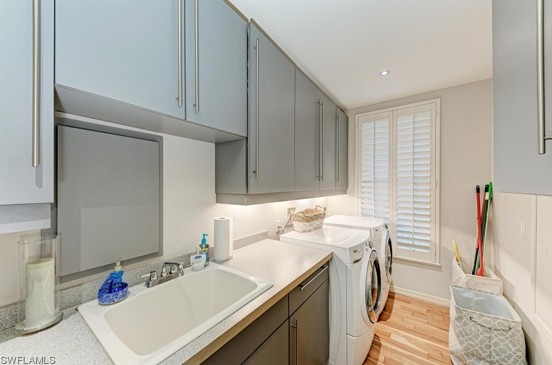 825 Retta Esplanade, Punta Gorda FL 33950-0036 exterior